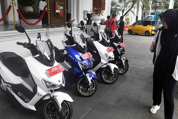 Ilustrasi kendaraan listrik