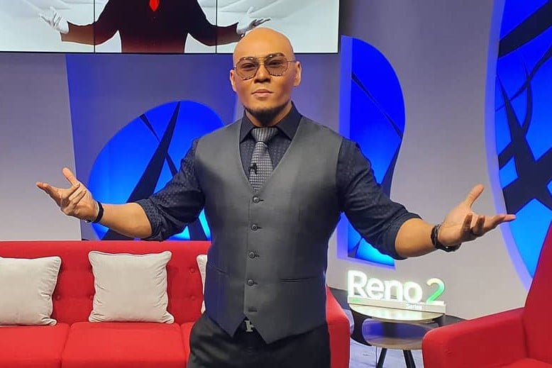 Deddy Corbuzier baru menerima pangkat letkol tituler