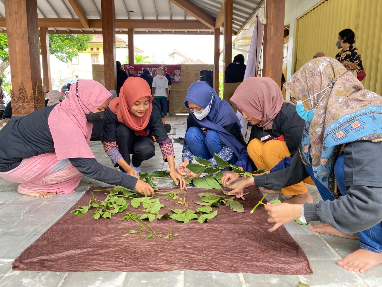 Sahabat Ganjar menggelar 