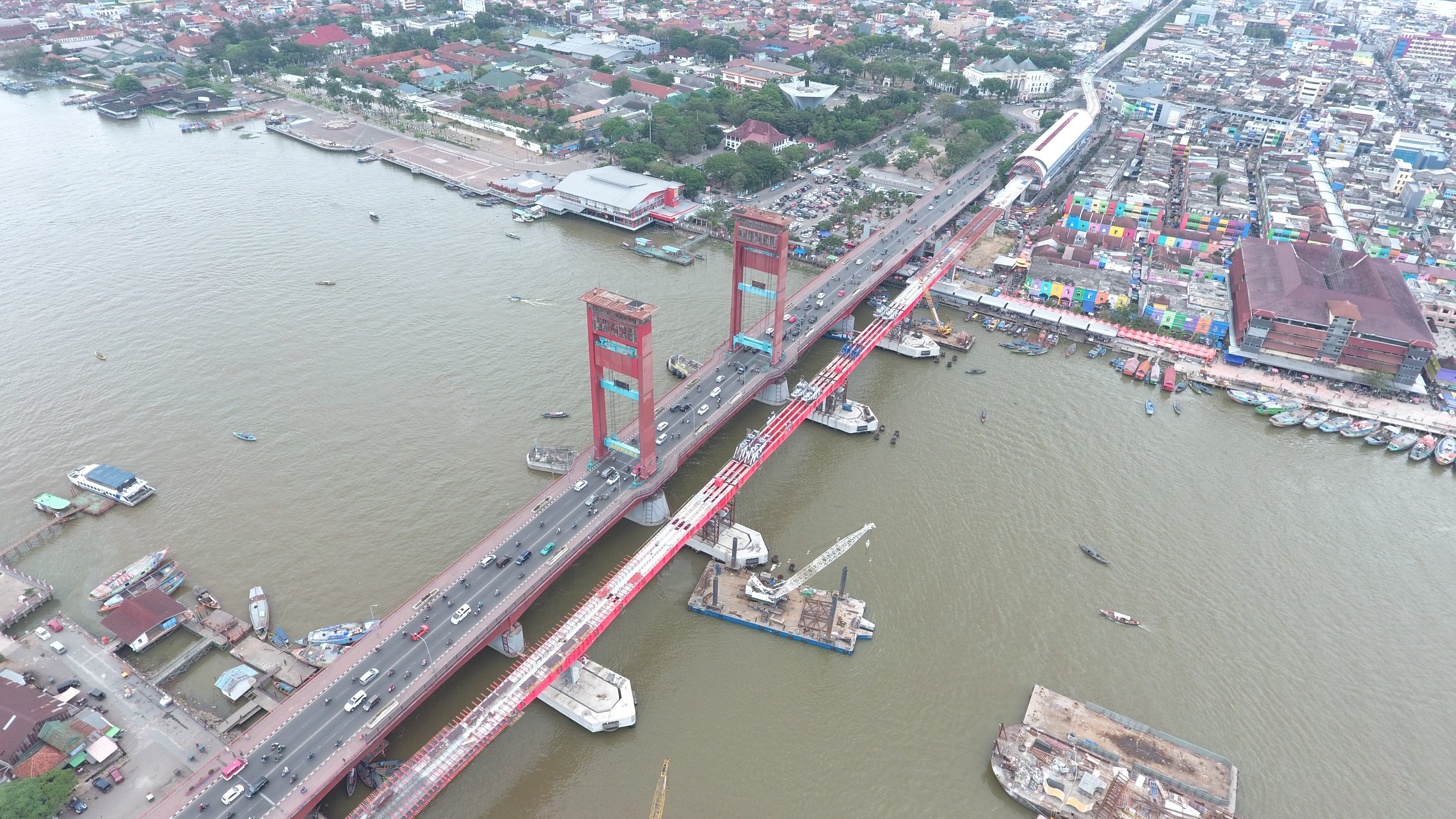 Jembatan Ampera, Palembang , Sumsel tampak dari atas.