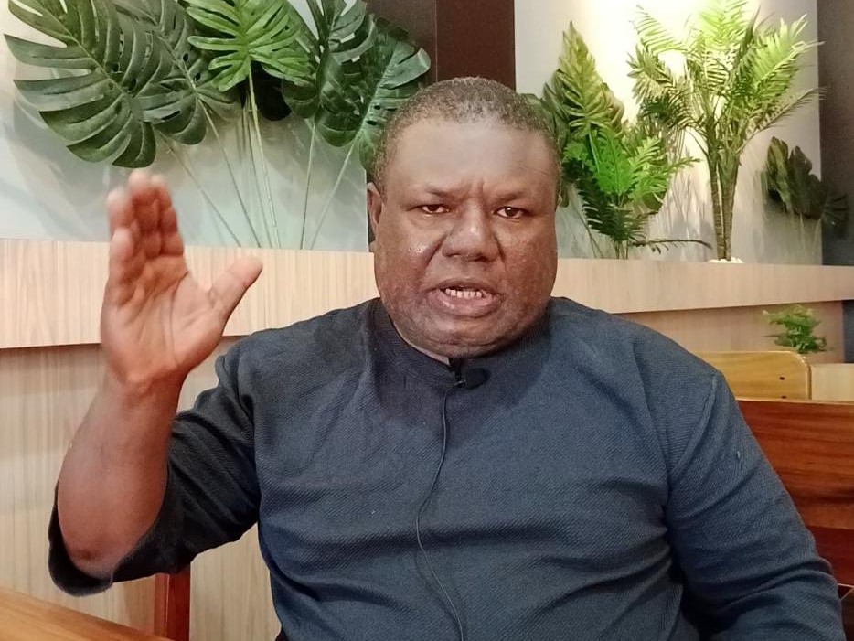 Sarlens LS Ayatonai.