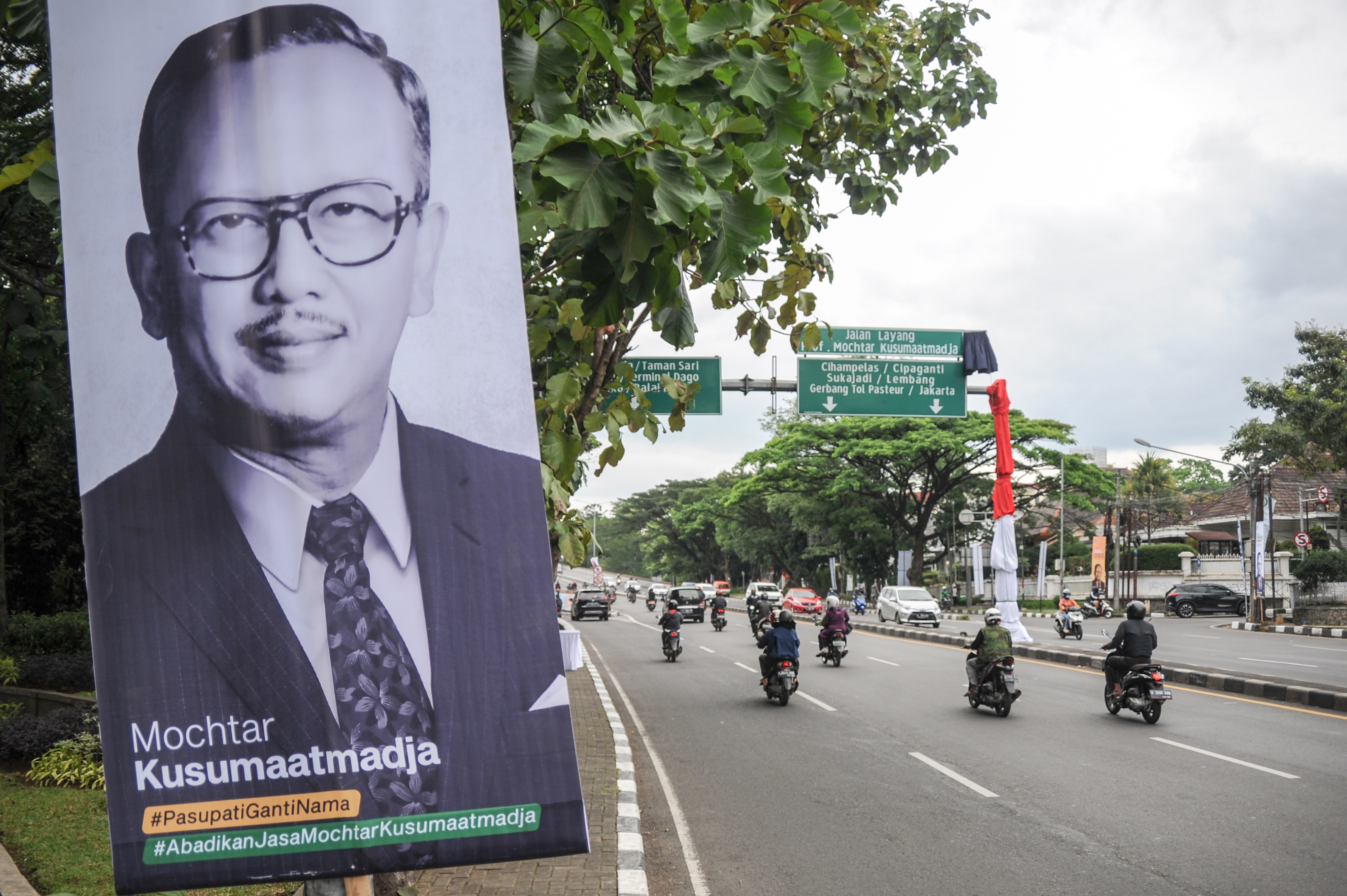Jelang Natal dan Tahun Baru, Pemprov Jawa Barat Tingkatkan Kemantapan Jalan