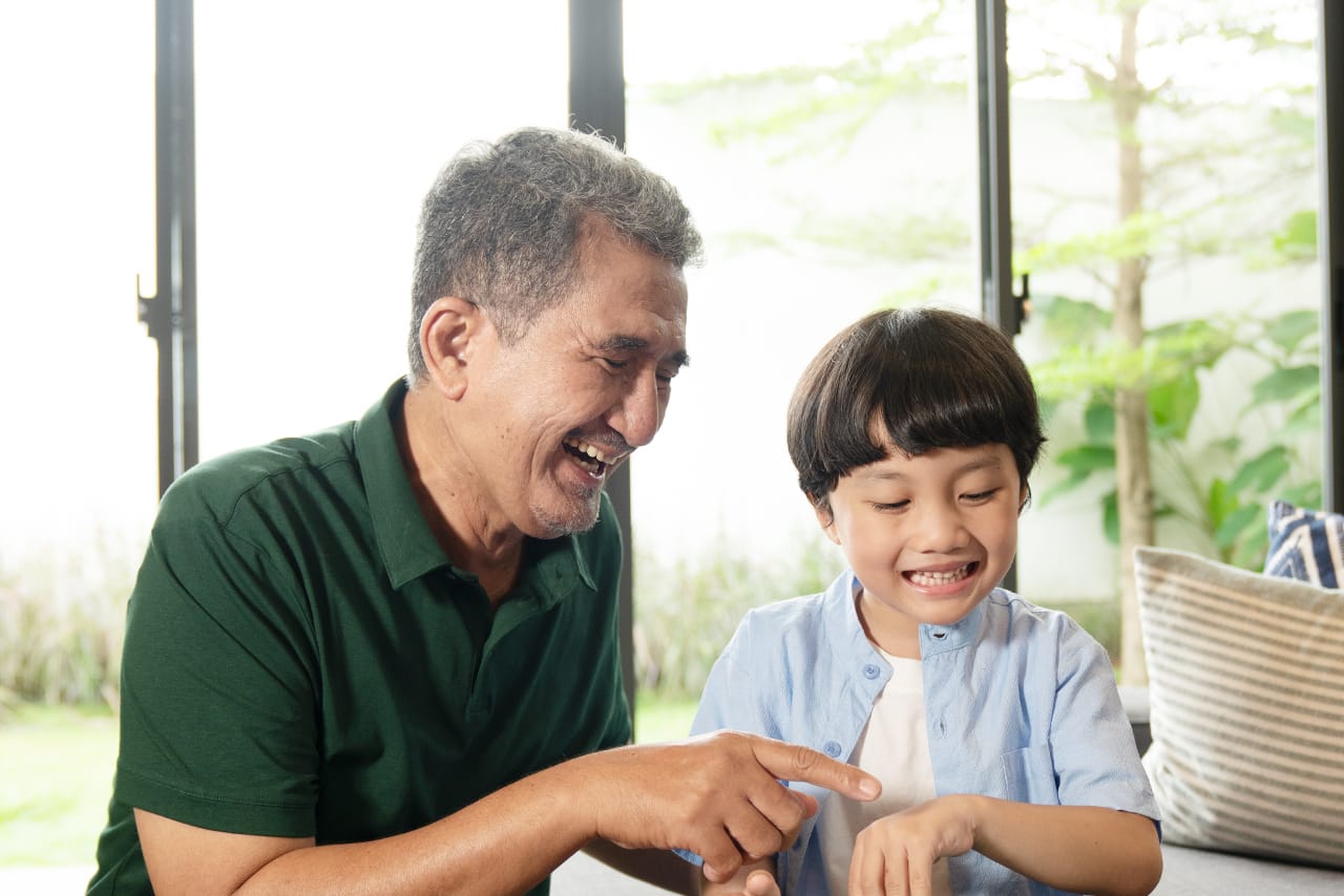 Popok dewasa juga harus diganti secara teratur. Banyak penyakit, termasuk kondisi kulit, bisa berkembang jika kebersihannya tidak terjaga.