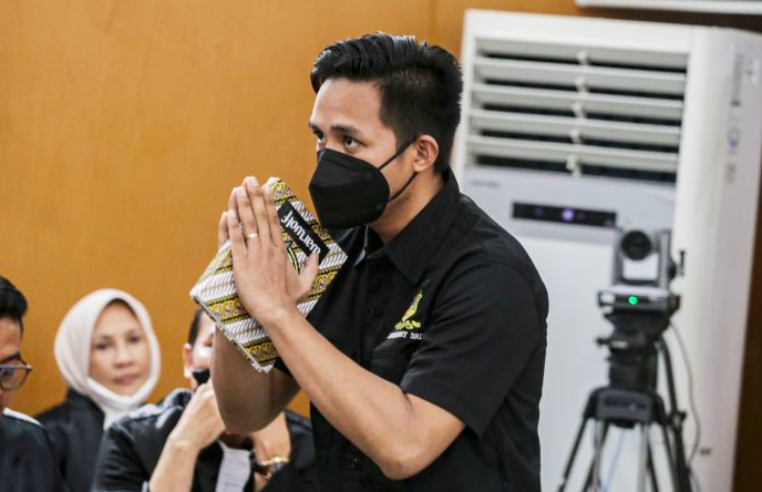 Bharada E: Putri Hapus Sidik Jari Sambo dari Barang Yosua