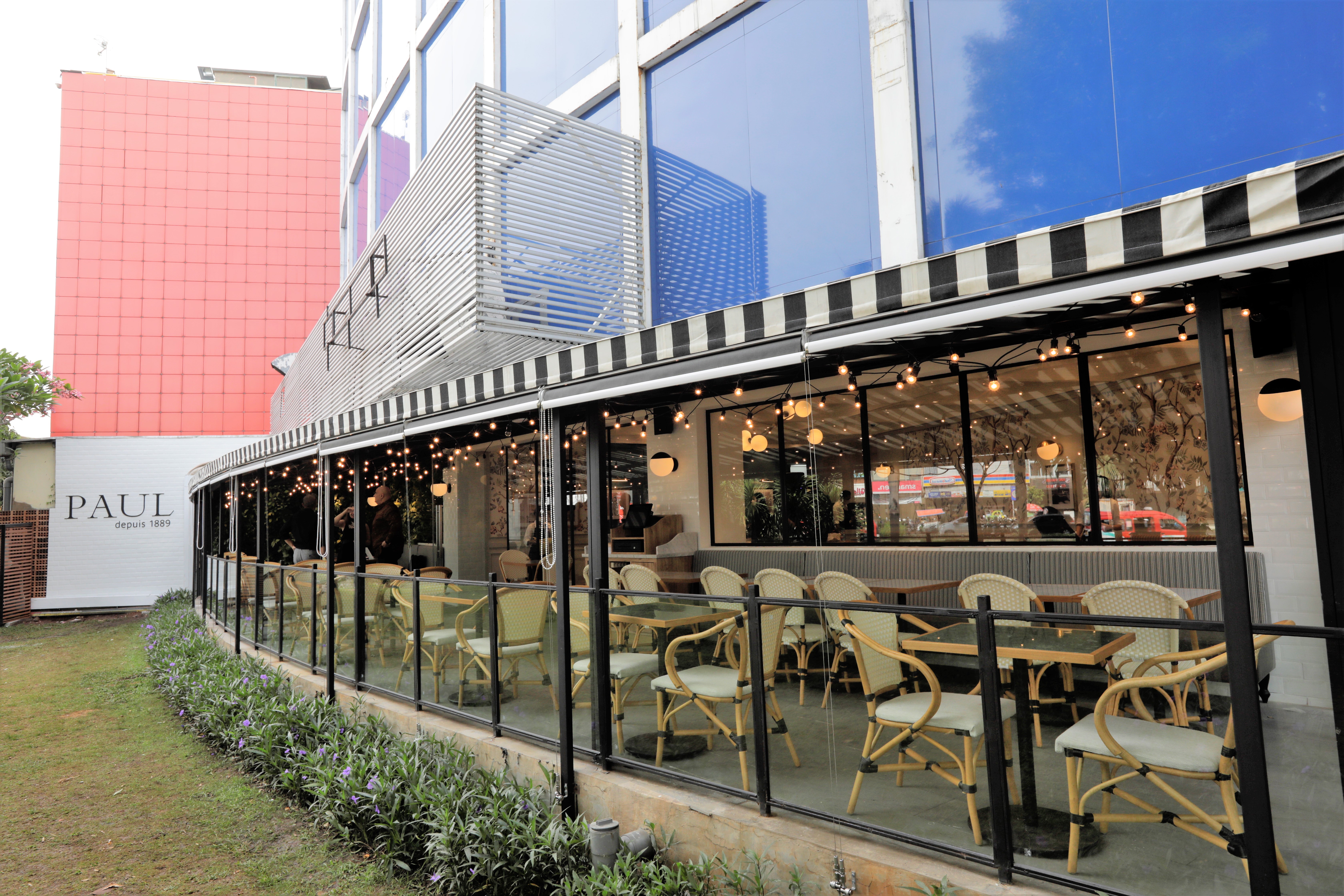 restoran PAUL di Mall Kepala gading