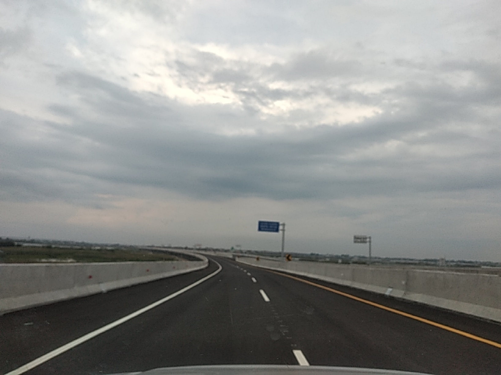 Jalan Tol Semarang-Demak seksi II yang sudah selesai dibangun siap difungsikan untuk liburan Nataru guna mengantisipasi kemacetan.