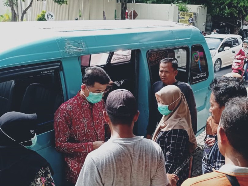 Sopir angkutan wisata Menara Kudus mendadak meninggal sesaat angkut penumpang di Kota, Kudus, Sabtu (24/12).