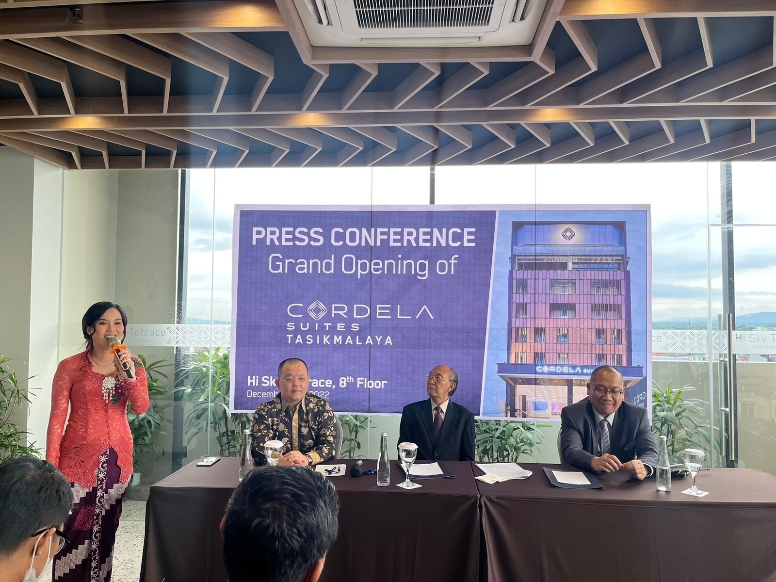 Omega Hotel Management (OHM) kembali menambah hotel yang dikelolanya dengan brand baru eksklusif bernama Cordela Suites di Tasikmalaya