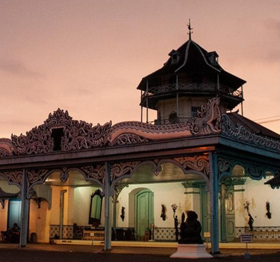 Suasana Keraton Kasunanan Surakarta paska perseteruan internal yang menimbulkan bentrokan dan korban luka-luka, Minggu (25/12/2022)