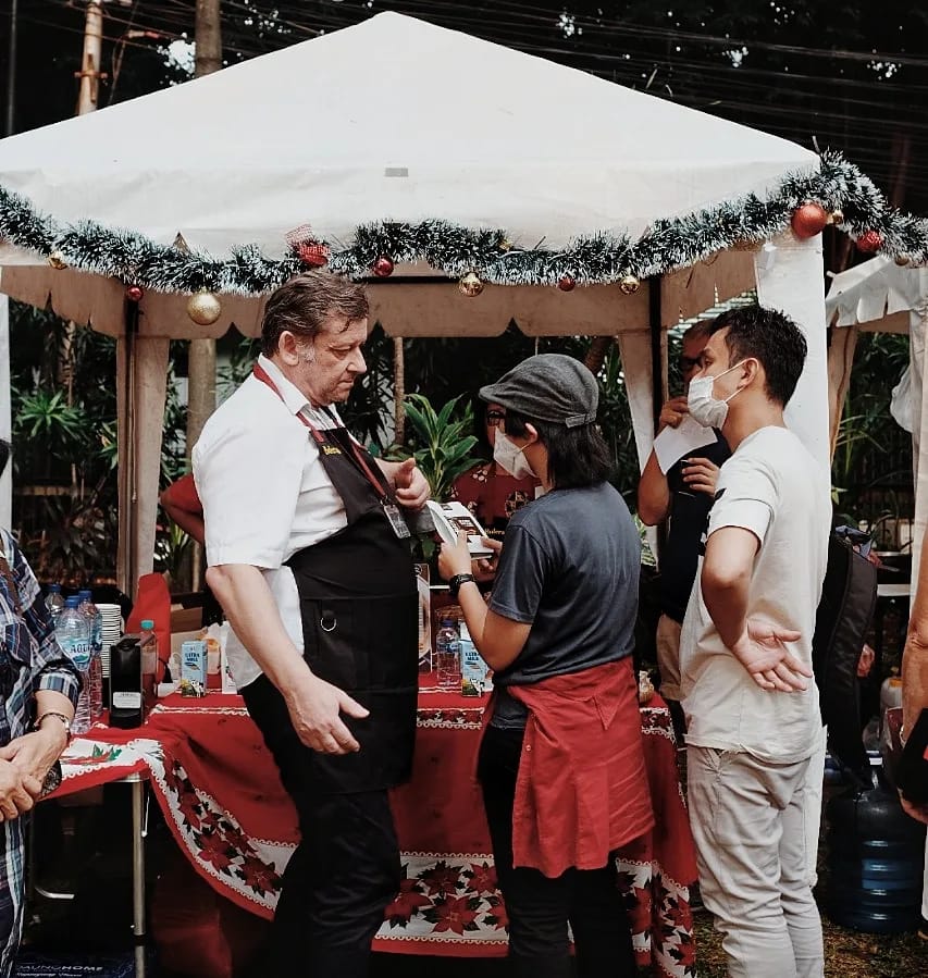 Chrismast Village di Tugu Kunstkring Paleis