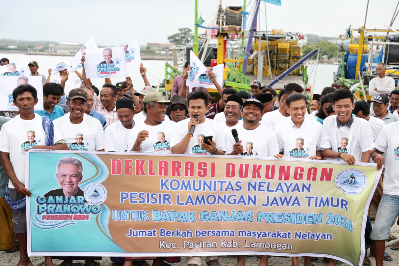 Komunitas nelayan pesisir, Kabupaten Lamongan, Provinsi Jawa Timur menyatakan dukungan untuk Ganjar Pranowo, Jumat (16/12/2022)