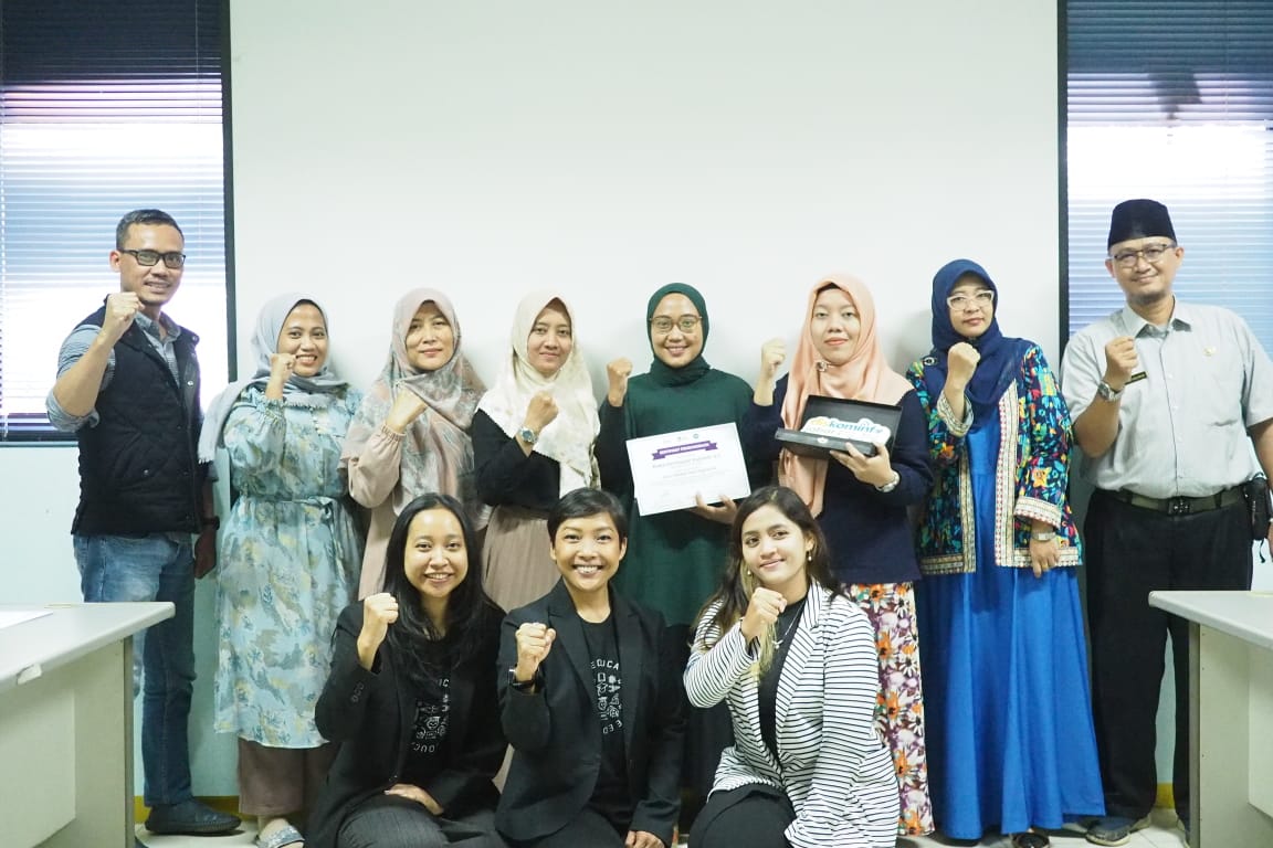 Para guru pemenang Kompetisi Guru Teladan Desa Digital 4.0 