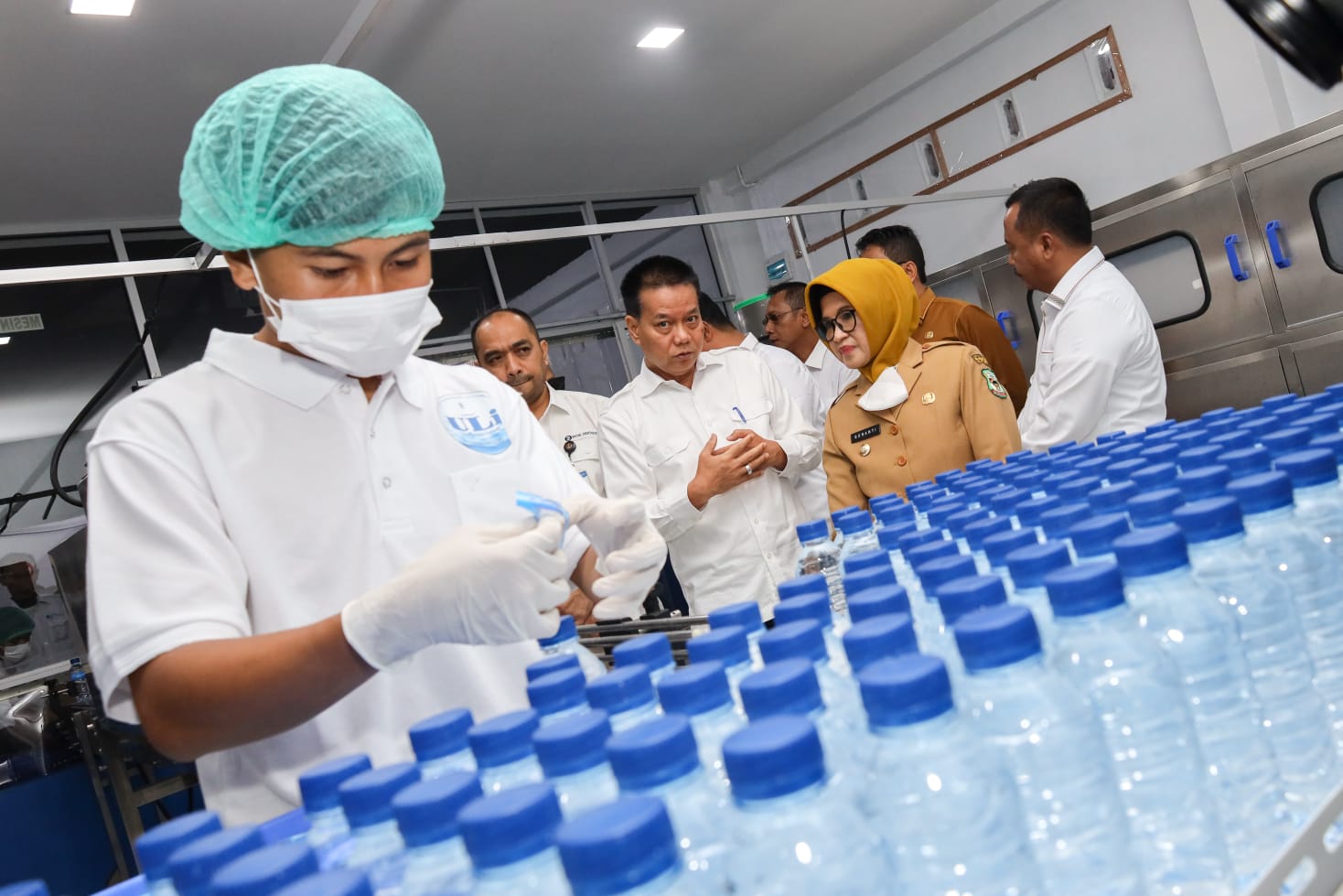 Perumda Tirta Uli Kota Pematang Siantar memperkenalkan dan meluncurkan produk Air Mineral Dalam Kemasan (AMDK) dengan merek 