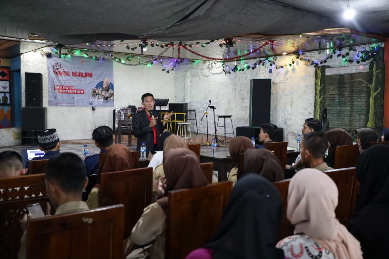 GMC Provinsi Lampung gelar Sekolah Milenial Anti Korupsi di D'Acai Cafe, Kotabumi, Kabupaten Lampung Utara, Lampung, Jumat (9/12/2022).