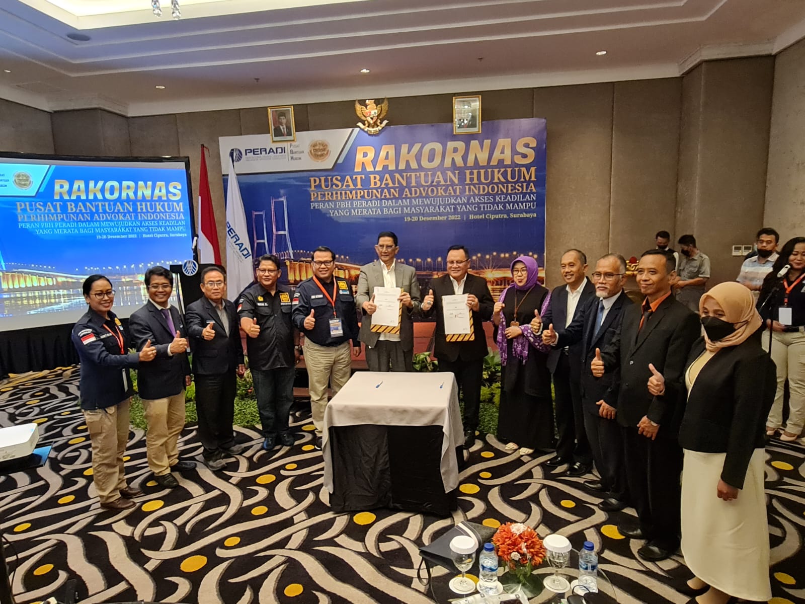 Rapat Koordinasi (Rakornas) PBH Peradi di Surabaya, Jawa Timur, Jumat (23/12).  