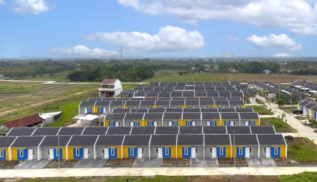 Perumahan subsidi di Puri Harmoni Kertamukti di Bekasi, Jawa Barat.