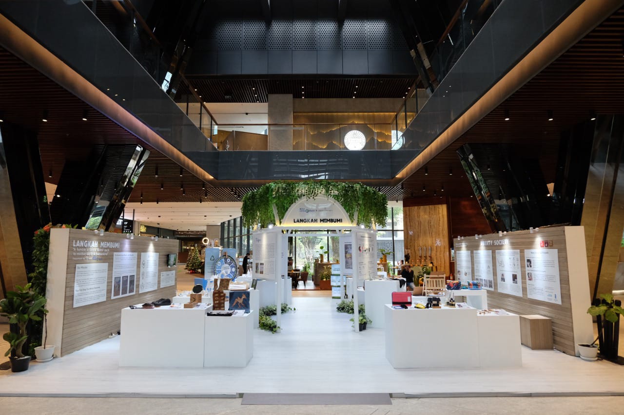 Eksibisi Langkah Membumi yang digelar Blibli