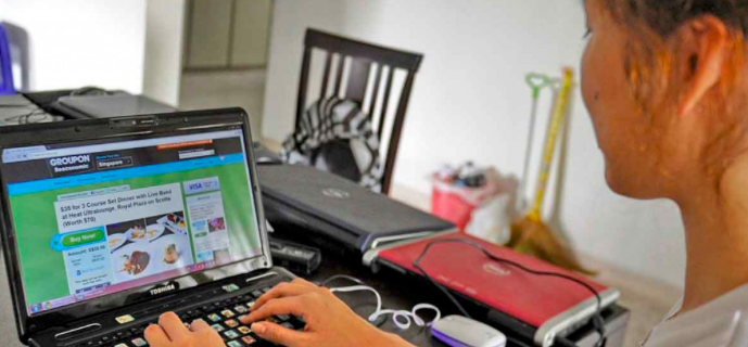 Ilustrasi transaksi fintech. 