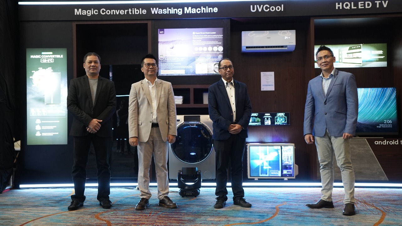 Produk elektronik AQUA Japan