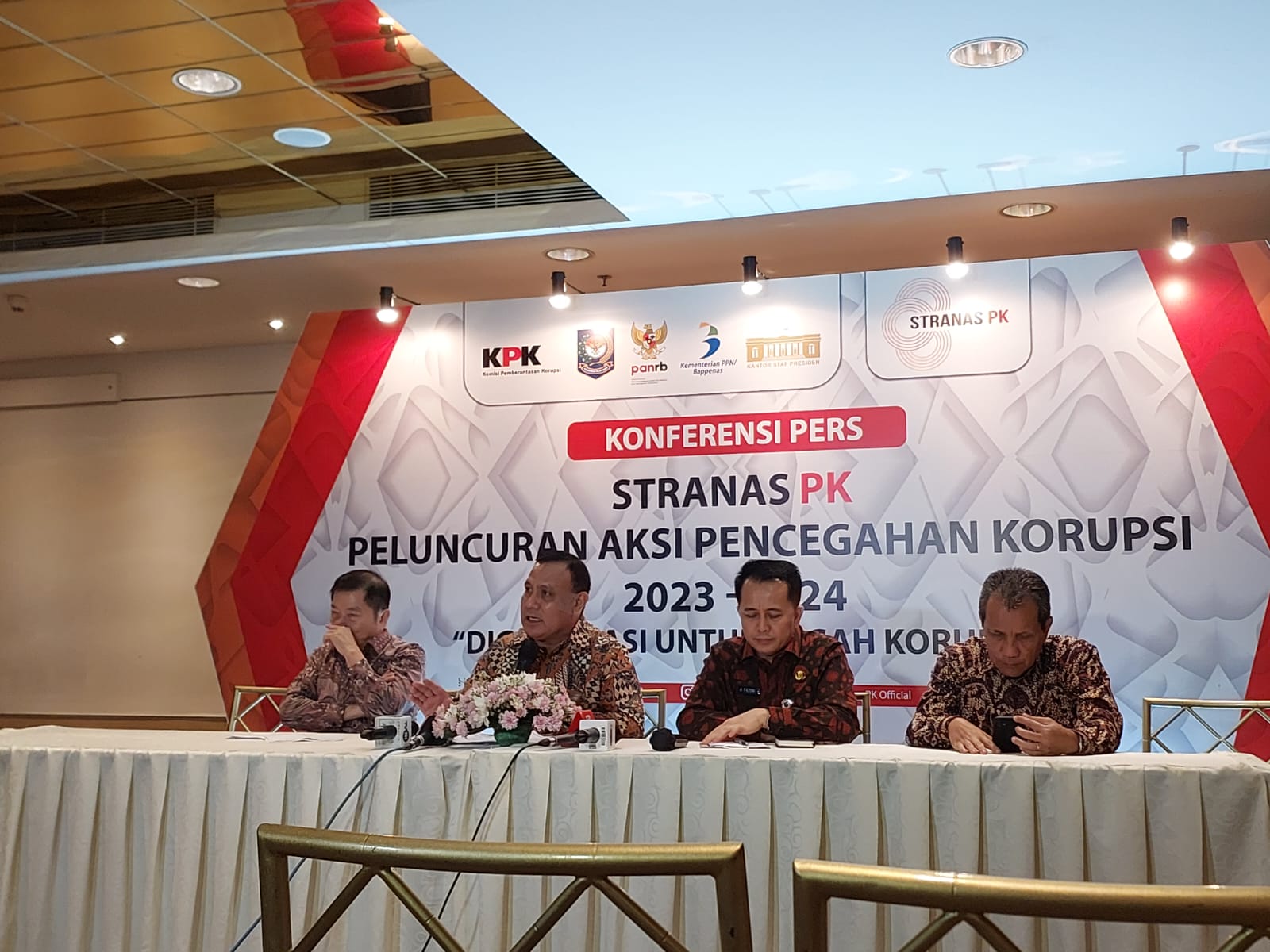 Konferensi pers Stranas PK, Selasa (20/12).