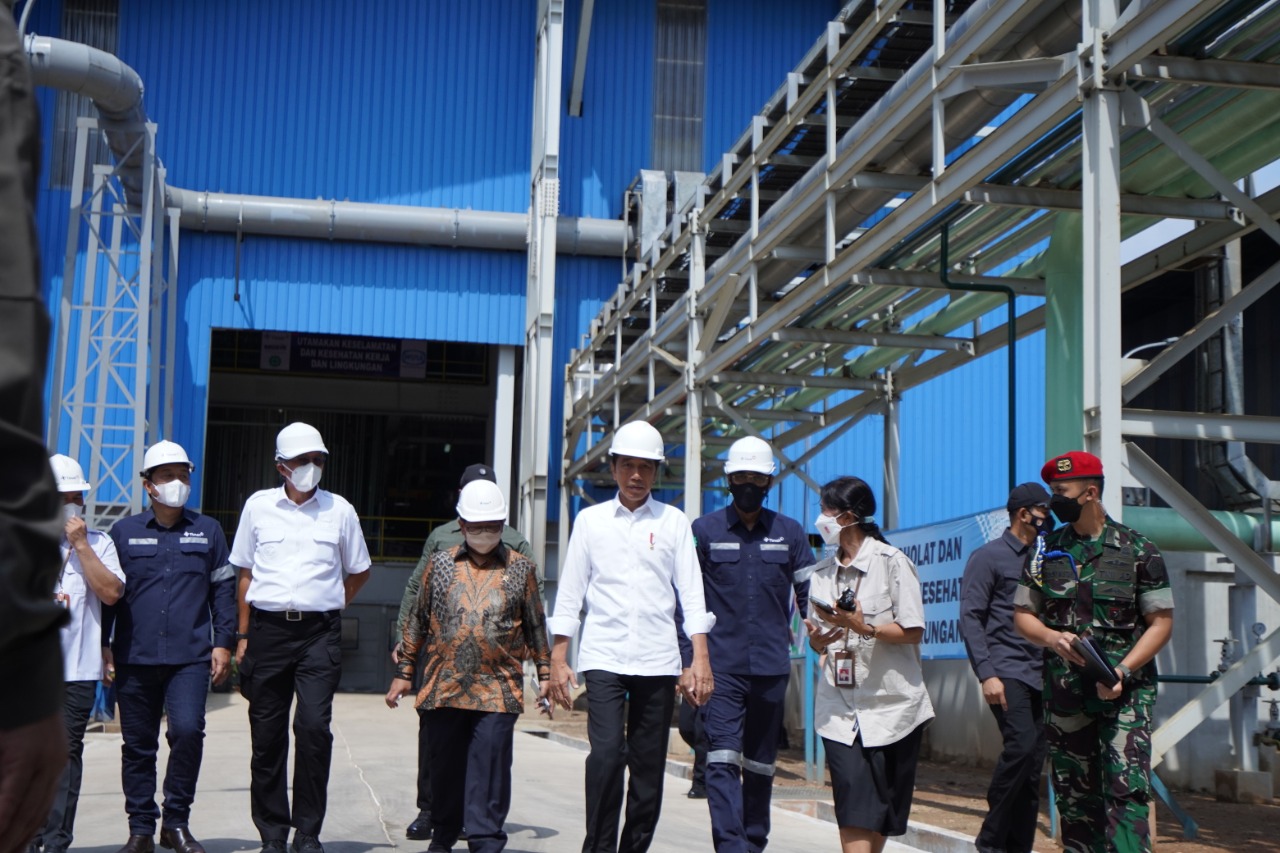 Presiden Joko Widodo saat berkunjung ke PT Timah, Tbk.