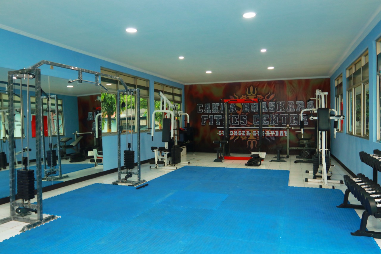 PT Asabri Bantu Perbaikan Sarana Olah Raga Markas Yonko 461 Kopasgat