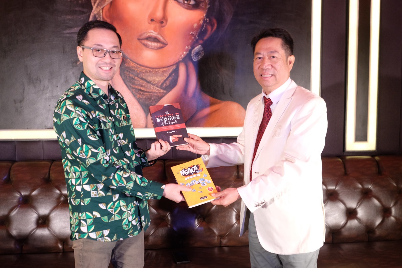 Frans Budi Pranata meluncurkan buku berjudul Untold Stories Of The Experts