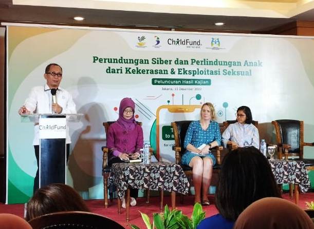 Acara peluncuran hasil kajian tentang perundungan online serta inisiatif program Swipe Safe di Jakarta, Kamis (15/12). 