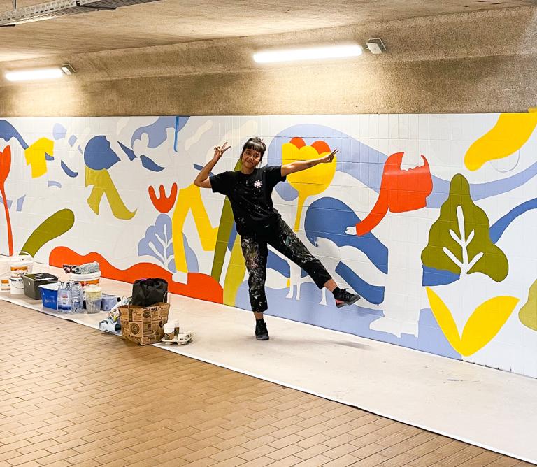 Traveloka Dukung Yessiow Gaungkan Indonesia di Seni Mural Internasional 