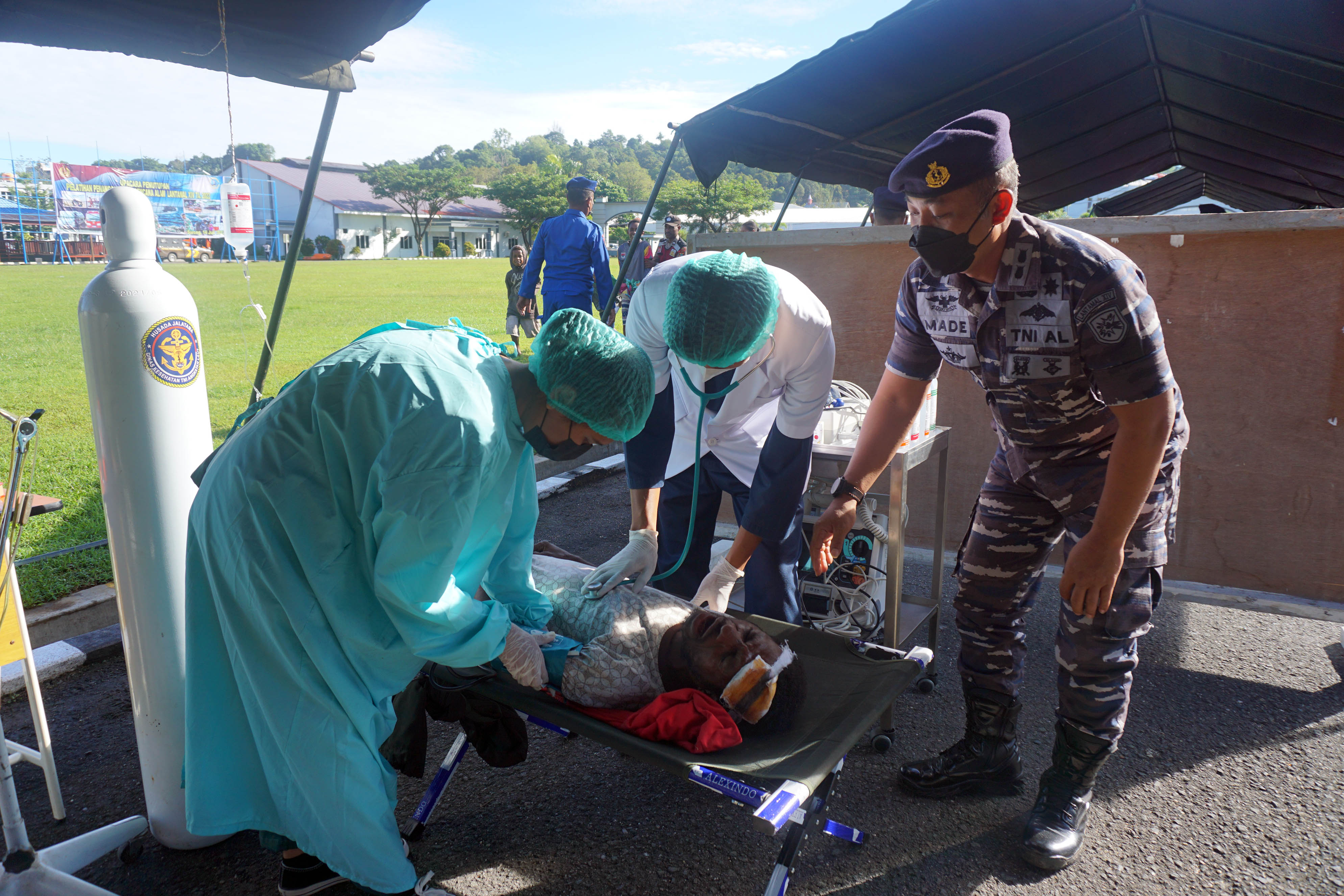 Lantamal XIV Sorong Gelar Khitanan Massal Di Kabupaten Raja Ampat