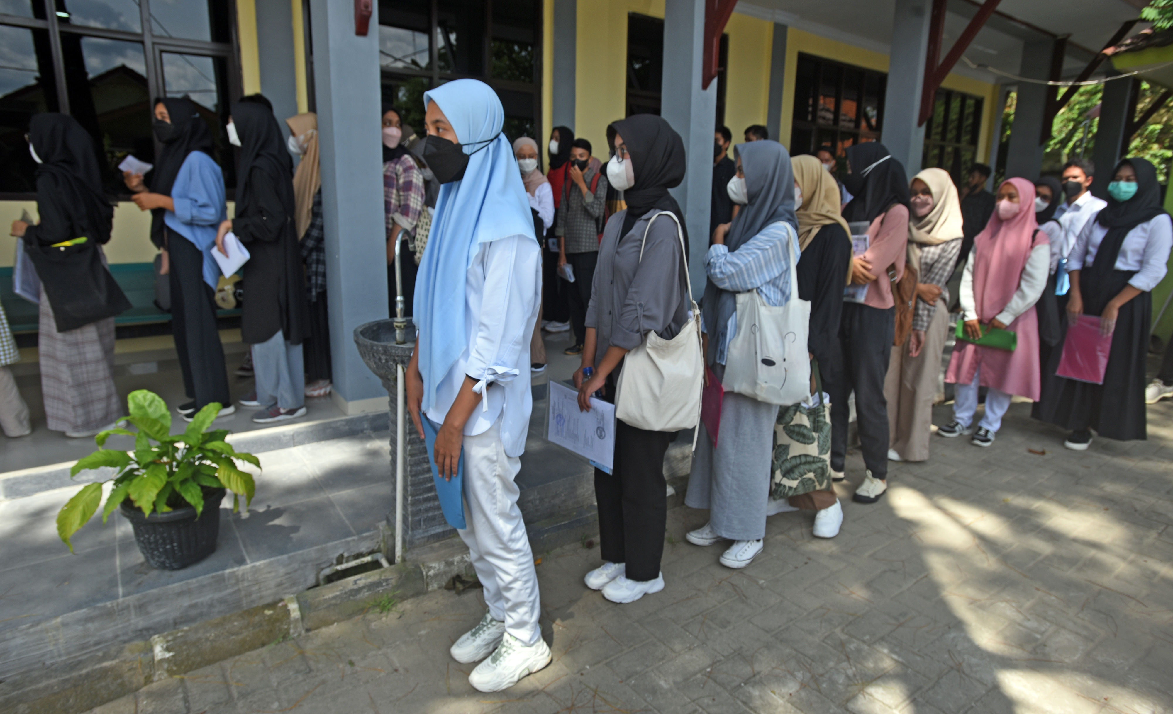 SNPMB: Calon mahasiswa mengikuti SBMPTN pada TA 2022/2023 di Untirta. Tahun ini penjurusan IPA/IPS dihapus dan tidak diterapkan lagi.