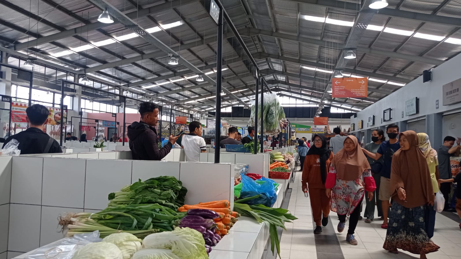 Suasana nyaman di Pasar r Modern Sinpasa, Summarecon Bandung