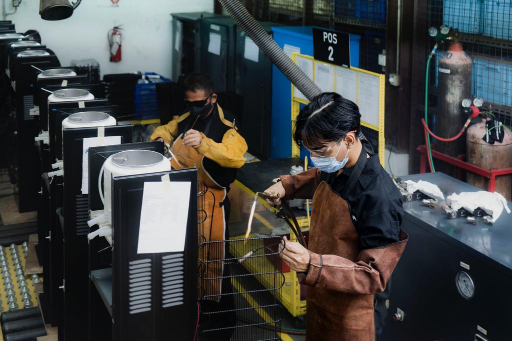 Modena Berkomitmen Kembangkan Teknologi dan SDM di Indonesia 