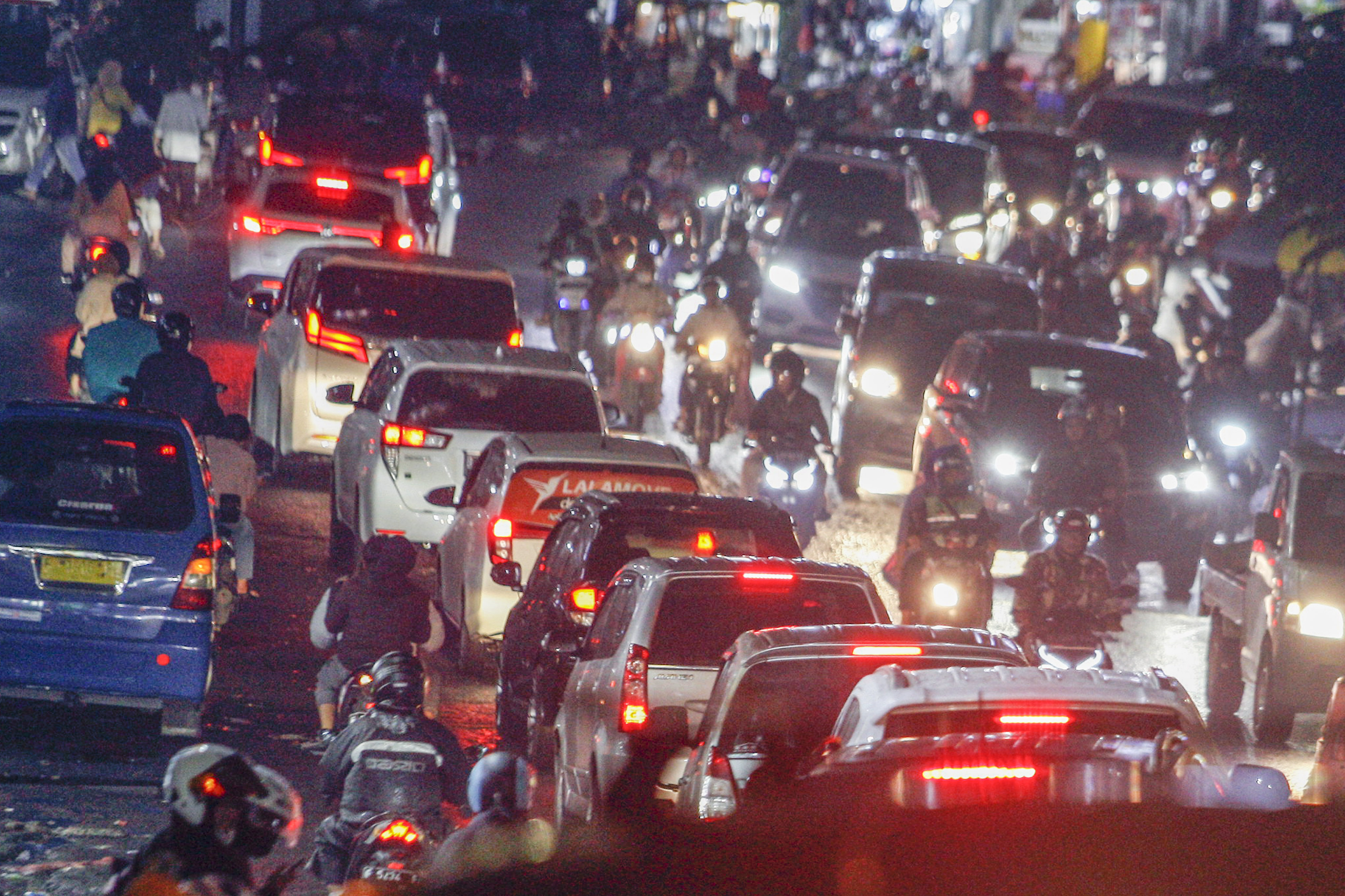 Jalur Puncak-Cianjur Ditutup jelang malam Pergantian Tahun
