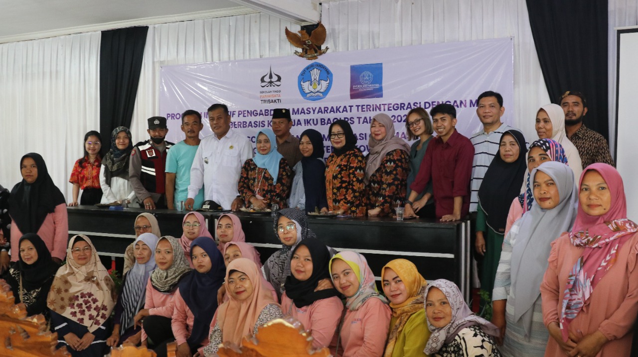 TIM Pengabdian Masyarakat STP Trisakti menggelar edukasi pariwisata dan pelatihan kepada masyarakat di Desa Cibeber, Purwakarta, Jawa Barat.