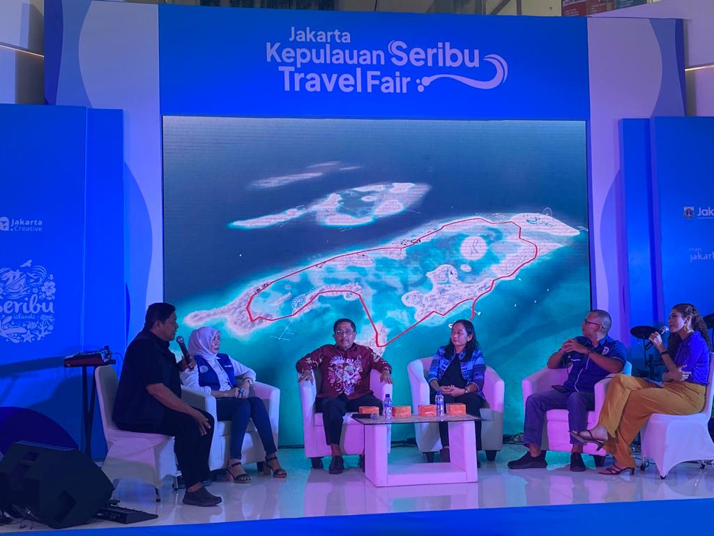 Pemkab Kepulauan Seribu gencar menggelar “Kepulauan Seribu Travel Fair” di beberapa mal di wilayah Jabodetabek.    Sumber: https://mediaindo