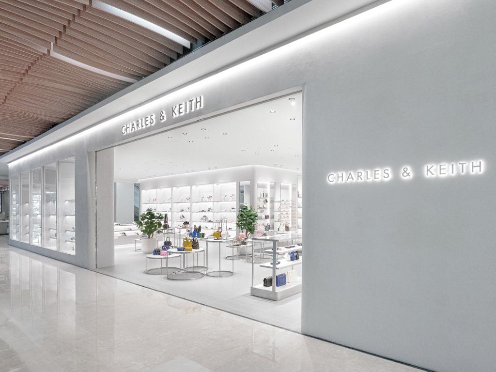 Gerai ritel Charles & Keith yang berada di Mall Kota Kasablanka, Jakarta Selatan.