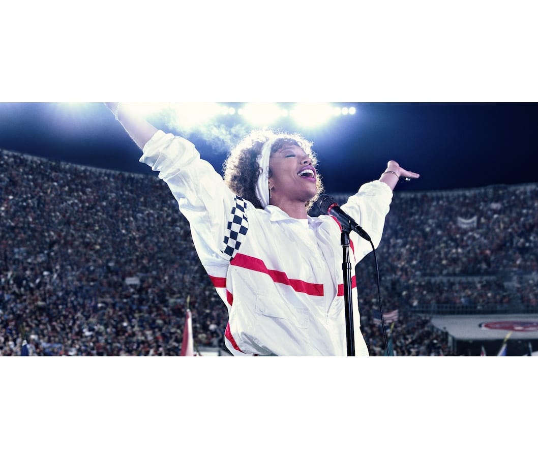 Adegan dalam film I Wanna Dance with Somebody (2022). 