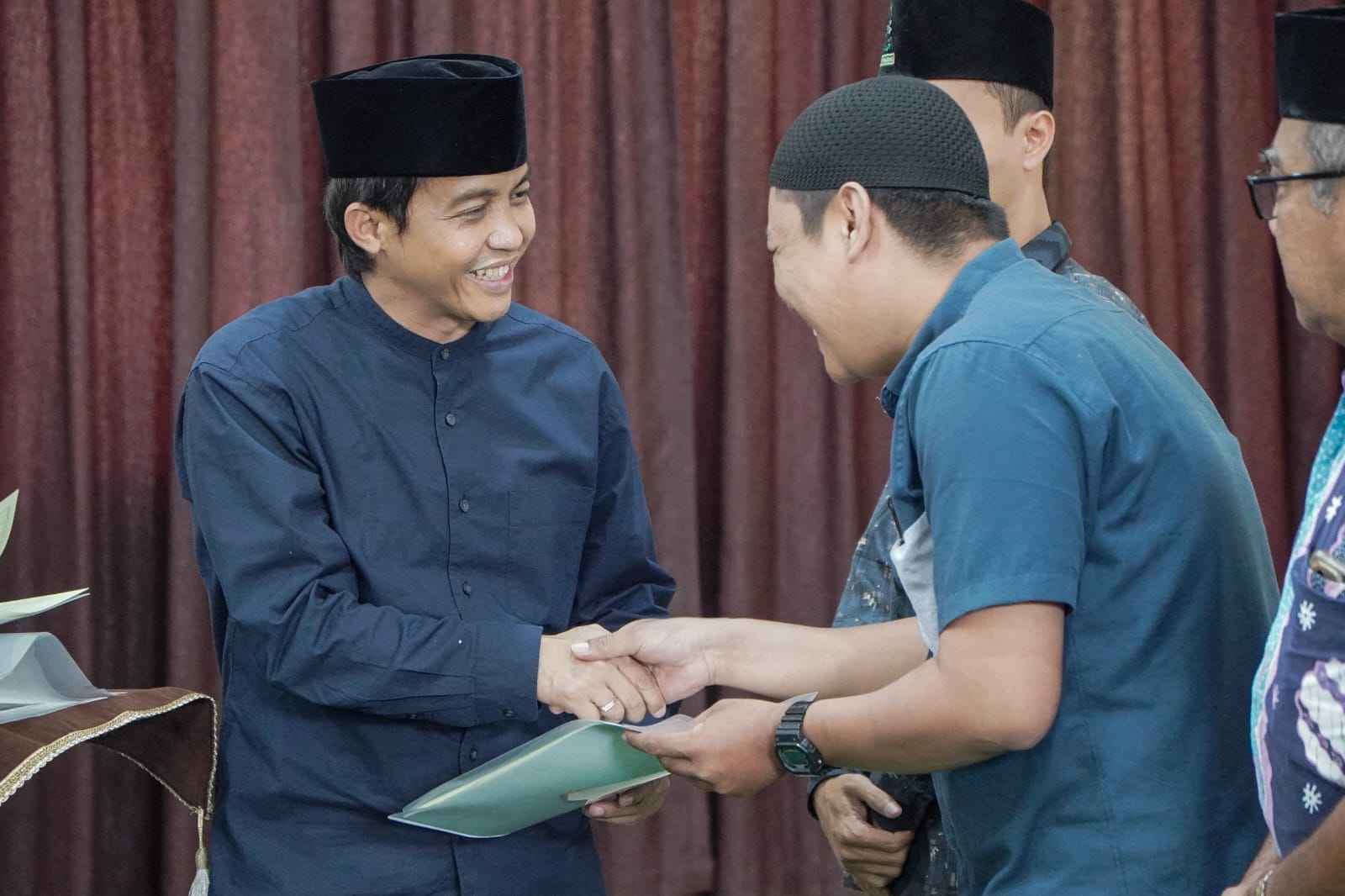 Wakil Menteri ATR/BPN, Raja Juli Antoni di Pondok Pesantren Buntet, Cirebon, Jawa Barat, Kamis (26/1)