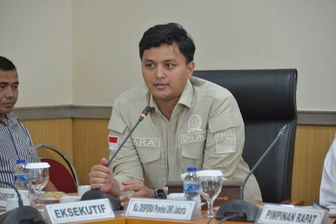 Ketua Fraksi PSI Anggara Wicitra Sastroamidjojo.