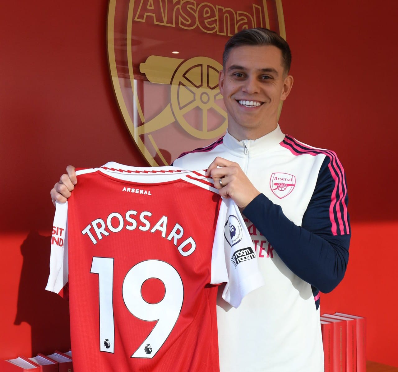 Gelandang anyar Arsenal Leandro Trossard