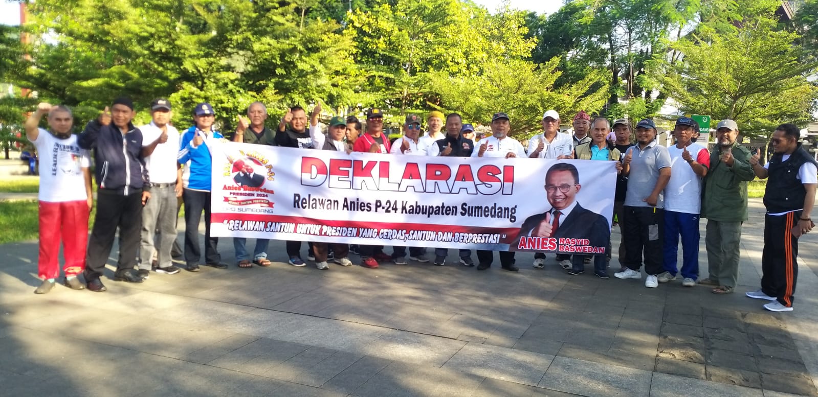 Deklarasi dukungan untuk Anies Baswedan dilakukan relawan P-21 di Sumedang, Jawa Barat