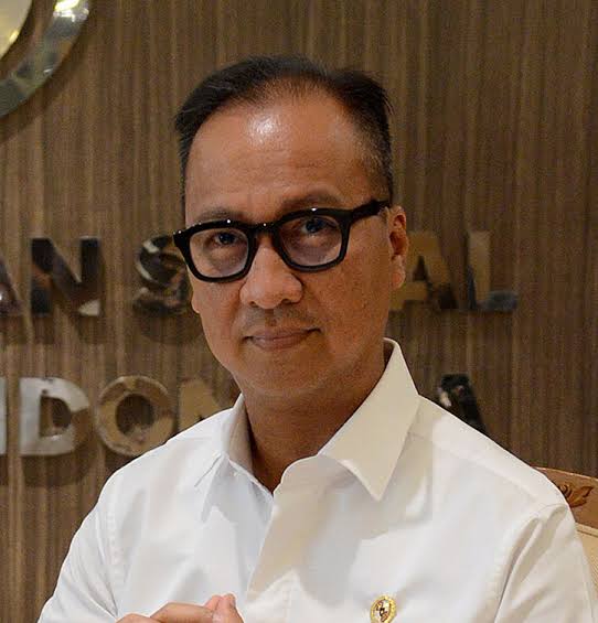 Menteri Perindustrian Agus Gumiwang Kartasasmita