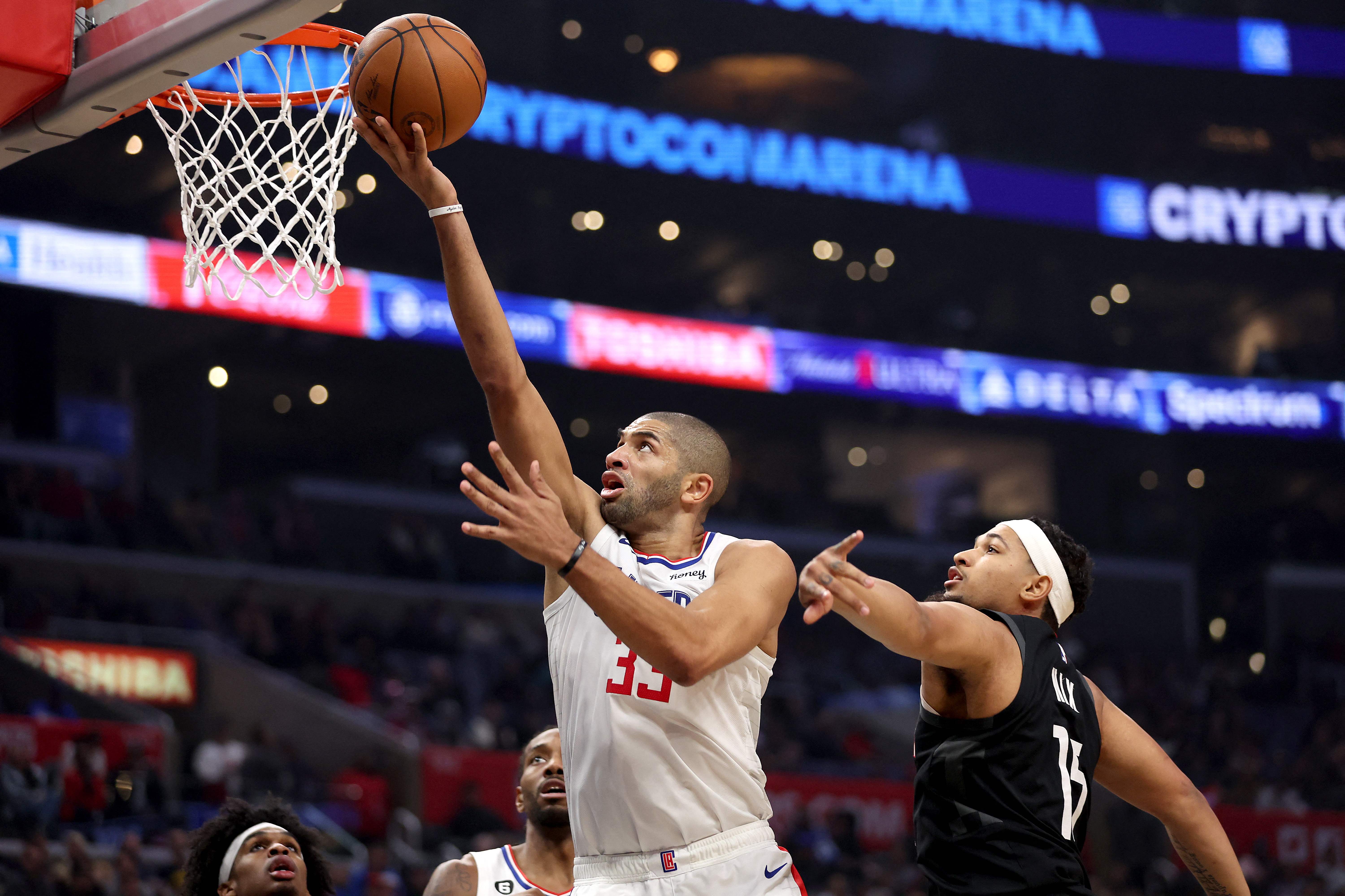 Laga NBA antara Los Angeles Clippers dan Houston Rockets