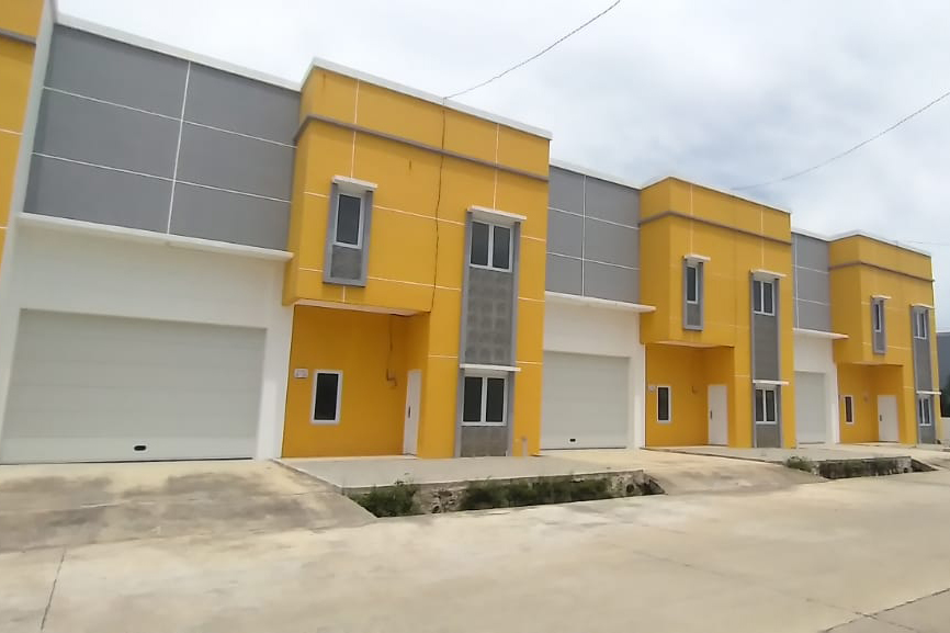 Komplek pergudangan Surya Grand Cisoka (SGC) di Cisoka, Kabupaten Tangerang, Banten.