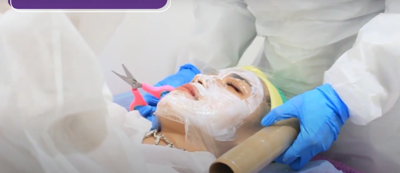 Perkembangan industri kosmetika di Indonesia menurut data Goodstats dalam enam tahun terakhir tumbuh hingga 10%.