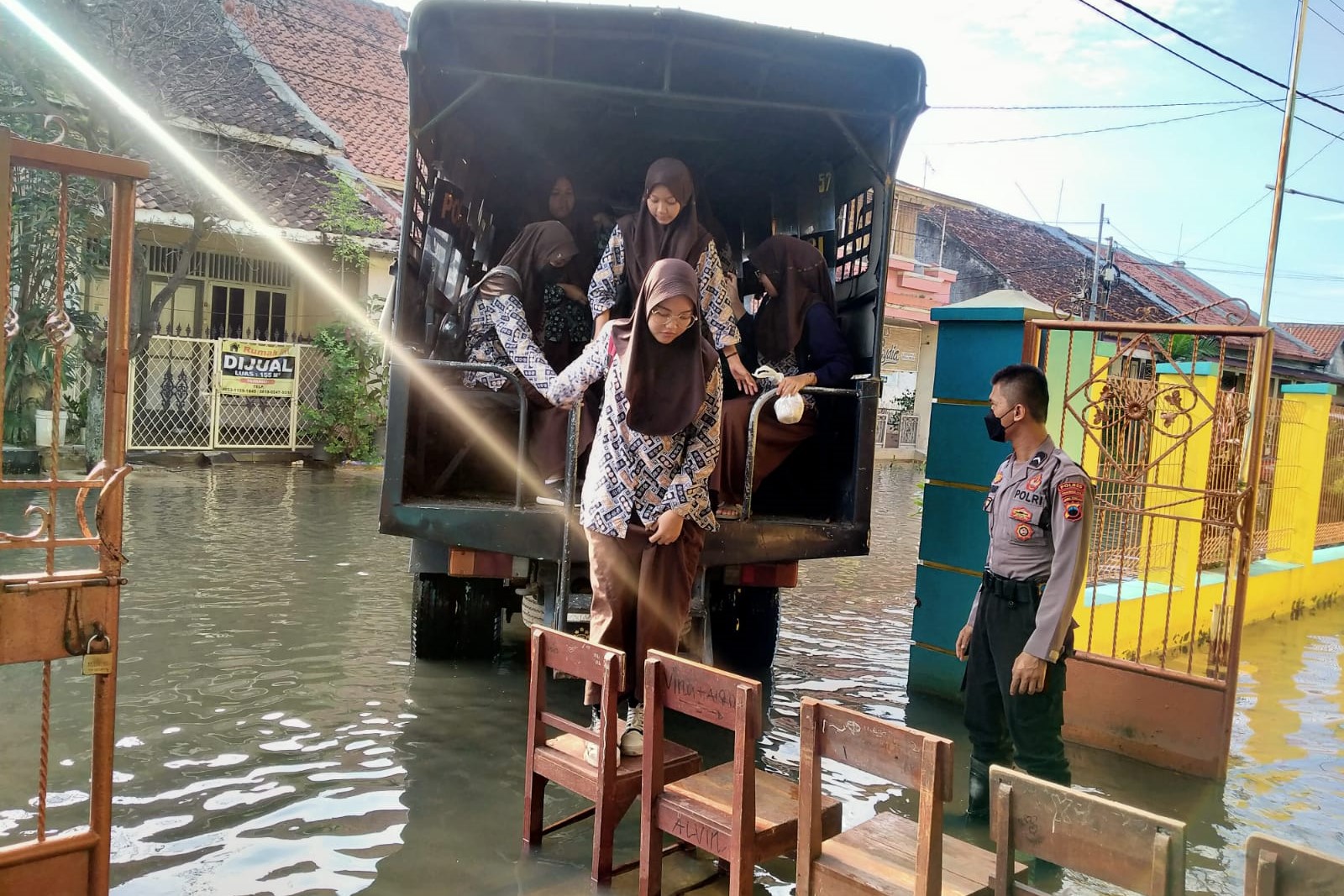 Belasan Ribu Warga Pekalongan Terdampak Banjir