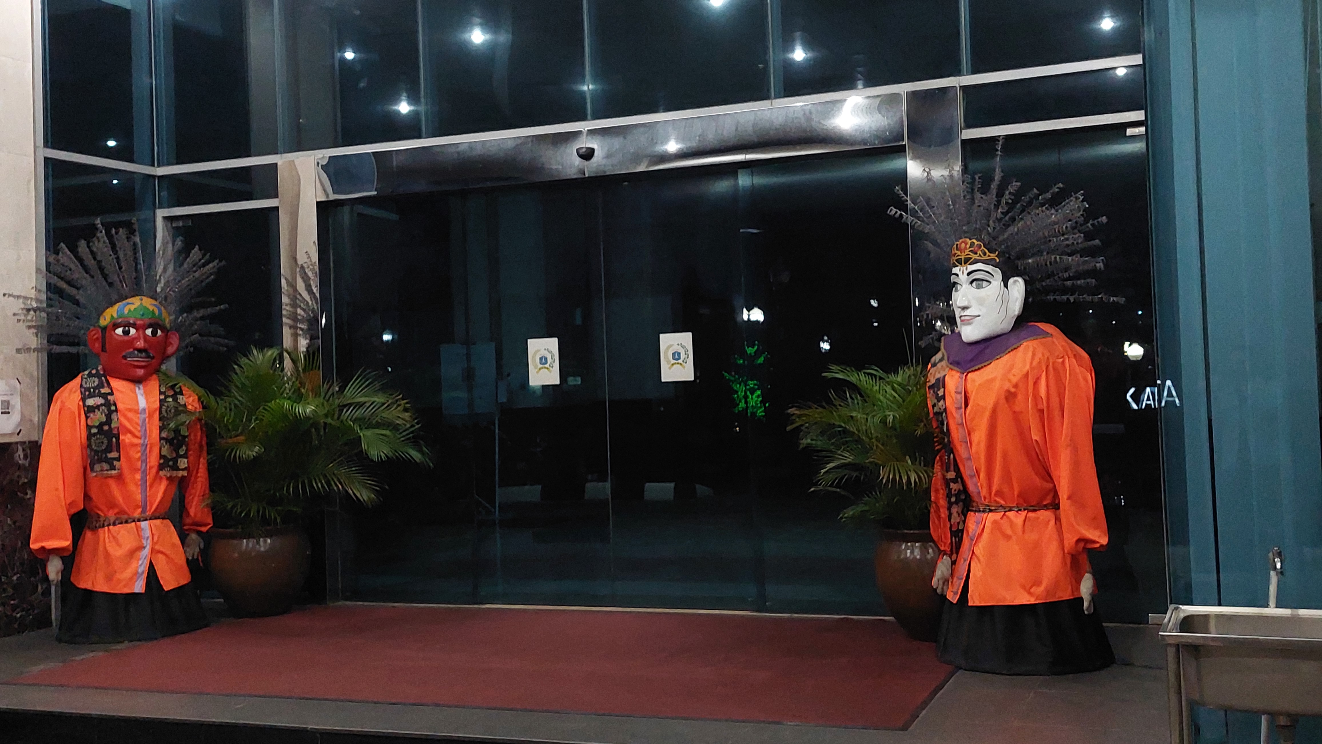 KPK Geledah Gedung DPRD DKI Terkait Pengadaan Tanah Pulo Gebang