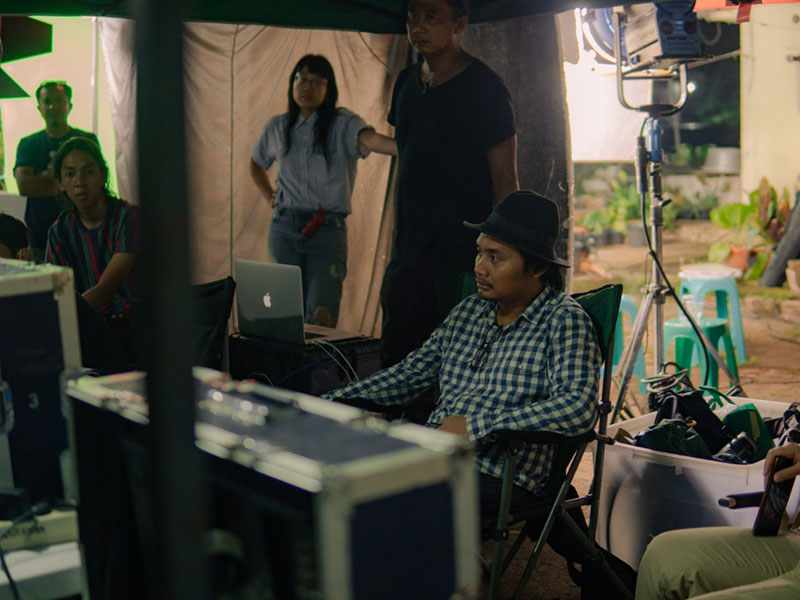 Sineas Ef Loygara saat proses produksi iklan di lokasi syuting