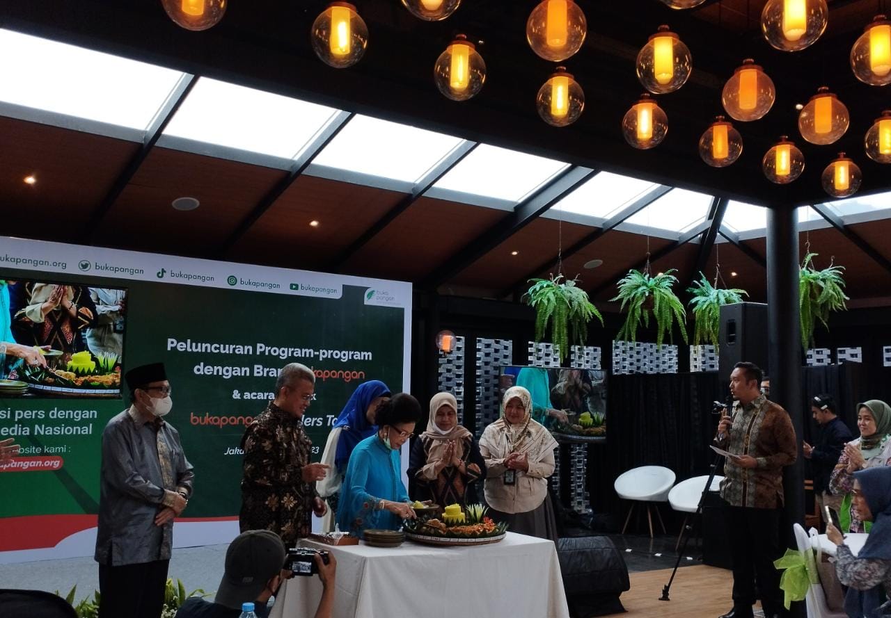 LAZ YWDP bukapangan meluncurkan rangkaian program dengan brand bukapangan yang juga bertujuan mencegah stunting.